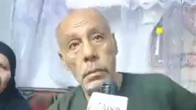 ترزي ينهي حياة شاب في الجيزة.. ووالد الضحية: قتله عشان خناقة على بناطيل | بث مباشر