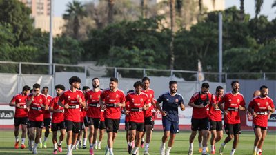 الأهلي يختتم تدريباته استعدادًا لمواجهة الزمالك