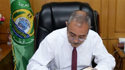 برتوكول تعاون بين محافظة الإسماعيلية والدراويش يقضي بمنح النادي 5 ملايين جنيه