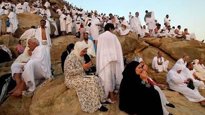 50 دعاء لـ نية الحج وكل ما يتعلق بالإحرام للرجل والمرأة.. لبيك اللهم حجا