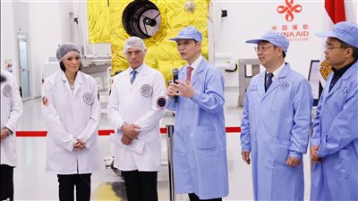 سفير الصين بالقاهرة: مصر أول دولة إفريقية تملك القدرة لتجميع وتكامل واختبار الأقمار الصناعية