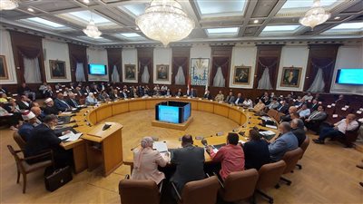 محافظ القاهرة يوجه رؤساء الأحياء بالتواجد الميداني خلال إجازة عيد الأضحى