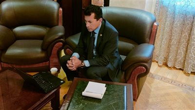 وزير الرياضة يشيد بأداء شباب اليد ببطولة العالم.. ويحفز اللاعبين لتحقيق الإنجاز العالمي