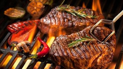 طريقة عمل تتبيلة اللحمة المشوية.. نصائح مهمة للحصول على لحم مشوي طري