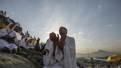 الصحة تكشف استعدادات البعثة الطبية المصرية ليوم عرفات | خاص