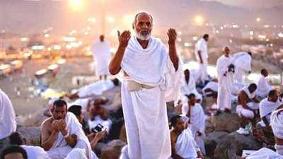 السياحة تعلن انطلاق موسم الحج السياحي.. وتحذر من التعامل مع السماسرة