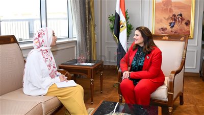 وزيرة الهجرة: المهاجر غير الشرعي يتم استغلاله.. وحريصون على توفير بدائل آمنة للشباب| حوار