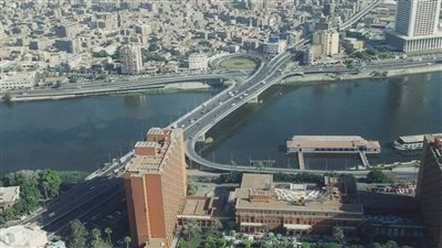 بدء غلق كوبري 15 مايو أمام حركة السيارات لإجراء أعمال التوسعة
