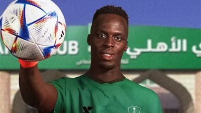 يتبقى الإعلان الرسمي.. ميندي ينتقل إلى أهلي جدة