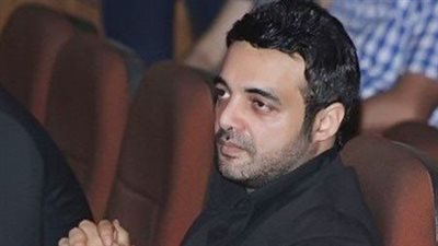 أول تعليق من عمرو محمود ياسين على اتهامات برنسة عبد الغني بإضاعة مسلسل لها