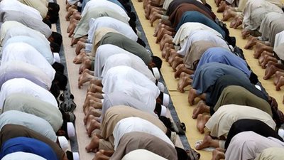 نقل شعائر صلاة الجمعة من مسجد الشهيد بمحافظة القليوبية | بث مباشر 