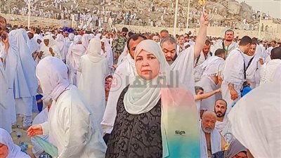 وفاة سيدة مصرية في مكة بعد يومين من البحث عنها.. وابنتها: بندور عليها من أول يوم العيد 