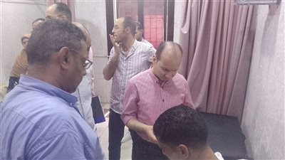 وكيل صحة البحيرة ينذر مدير مستشفى أبو المطامير مهلة لتلافي عدة ملاحظات ويحيل المقصرين للتحقيق