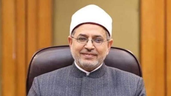 الدكتور سلامة داوود