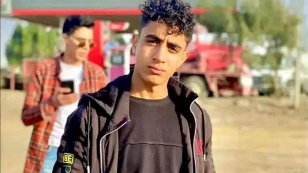 طالب التمريض بالمنيا