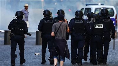 تهديد إرهابي في رأس السنة.. المخابرات الفرنسية تعلن تشديد الإجراءات الأمنية ونشر 90 ألف ضابط