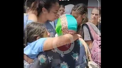 بعد إغماء طالبات الثانوية العامة.. مدرس فيزياء: الامتحان فيه 6 أسئلة لتمييز الطالب المجتهد