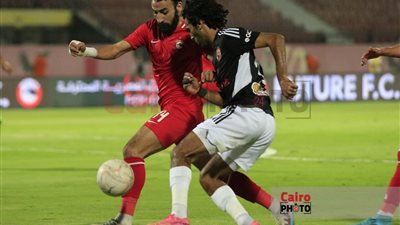 التعادل السلبي يحسم لقاء الأهلي وفيوتشر في الدوري الممتاز