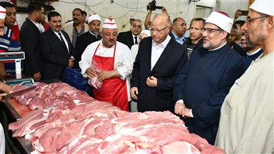 الأوقاف تبدأ توزيع لحوم الأضاحي على محافظات الجمهورية | صور 