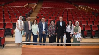 طلاب إعلام حلوان يطلقون حملات توعية عن التنمية المستدامة والهيدروجين الأخضر