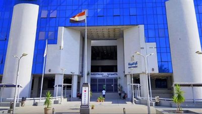 أول كلية حكومية مصرية.. صيدلة عين شمس تحصل على الاعتماد الدولي للتعليم الصيدلي