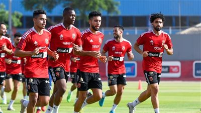 الأهلي يختتم استعداداته لمباراة الإسماعيلي في الدوري غدا