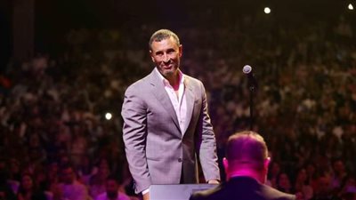 كاظم الساهر يتألق في حفل عيد الأضحى بلبنان.. ورحمة رياض مفاجأة اليوم