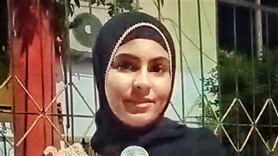 فخورة إني أبويا بائع ترمس.. ندى الأولى على الثانوية بالتعليم التجاري: هكمل تعليمي واسعد أسرتي | صور