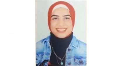 أوائل الدبلومات الفنية 2023.. هاجر عادل: نفسي ألتحق بكلية السياحة والفنادق.. والفضل بعد ربنا لوالدتي