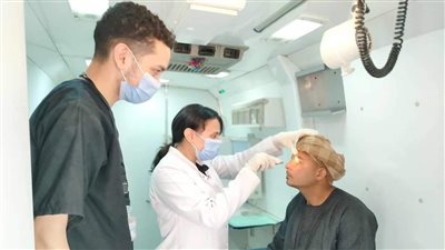 صحة المنيا: تقديم الخدمات الطبية لـ 12 ألف مواطن بـ7 قوافل علاجية مجانية بقرى المحافظة