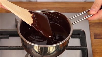 كيف اعمل صوص الشوكولاته في البيت؟.. سهلة وبسيطة