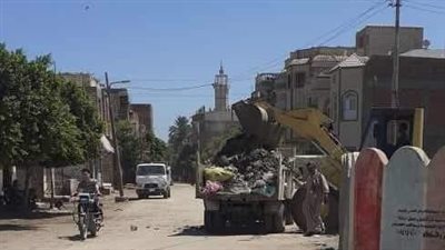 محافظ المنيا يشدد على تكثيف حملات النظافة ورفع الإشغالات لتحقيق رضا المواطنين