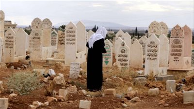 الإفتاء: يجب التخفيف في صلاة الجنازة للتعجيل بدفن الميت 