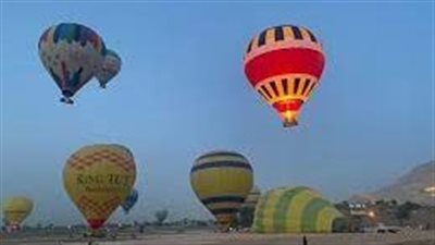 إلغاء رحلات البالون الطائر بالأقصر بسبب سرعة الرياح | بث مباشر 