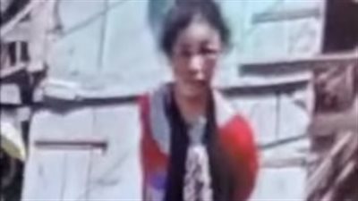 استمرار التحقيق في واقعة ظهور سيدة موثقة بالحبال أعلى سطح عقار بالدقهلية