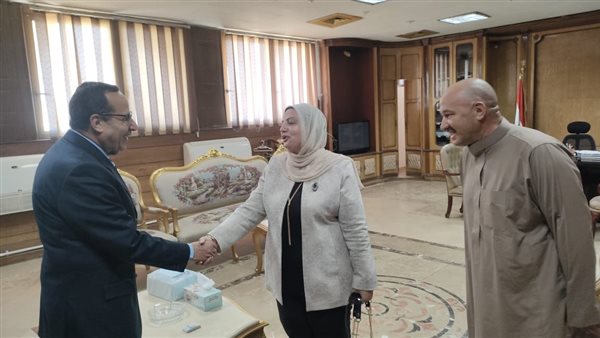 وفد وزارة الصحة