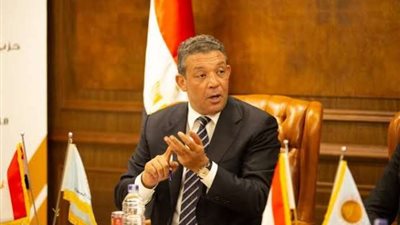 بعد إعلان ترشحه لرئاسة الجمهورية.. موقف عضوية حازم عمر في مجلس الشيوخ