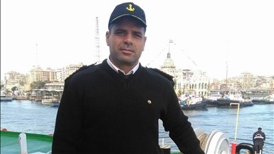 أزمة قلبية مفاجئة.. وفاة القبطان حسام زيدان أحد أبطال تعويم السفينة إيفرجيفن | بث مباشر