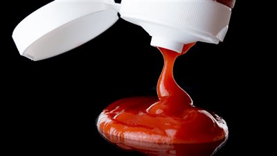 زى الجاهز.. طريقة عمل الكاتشب في البيت بالصلصة