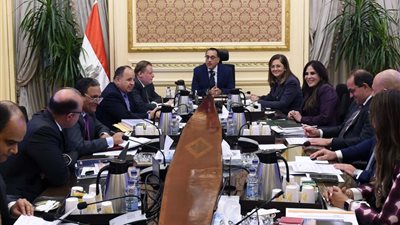  الإعلان خلال ساعات.. أبرز 9 صفقات ضمن برنامج الطروحات الحكومية