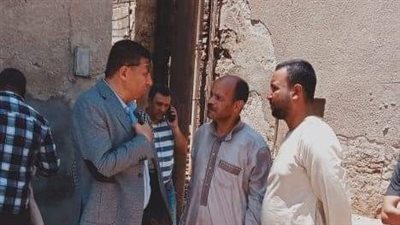 محافظ المنيا يوجه بسرعة حل مشاكل الصرف الصحي بمركز سمالوط