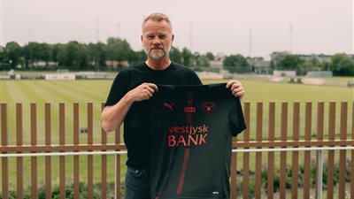 رسميًا.. ميتلاند يعلن تعاقده مع مدرب جديد