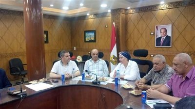 استبعاد مدير مدرسة بشبرا لتحصيله مبالغ مالية من أولياء الأمور دون سند قانوني