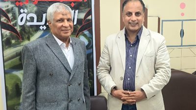 الشاعر خالد مصطفى يروي سنوات التكوين في القاهرة الكبرى