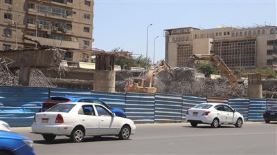 الجيزة: إزالة جزء من كوبري 15 مايو لعدم قدرتها على استيعاب الأحمال الجديدة