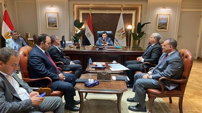 وزير الشباب والرياضة يتواصل مع بعثة منتخب الطائرة المشاركة ببطولة العالم