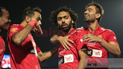 أهداف مباراة الأهلي والزمالك.. رباعية حمراء برعاية معلول والشحات وشريف 