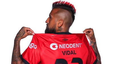 رسميًا.. فيدال ينتقل إلى نادي أتلتيكو ​​باراناينسي البرازيلي