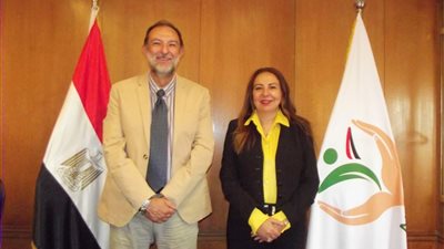 رئيس سلامة الغذاء ونائب وزير الاتصالات يستعرضان مشروعات التحول الرقمي بالهيئة