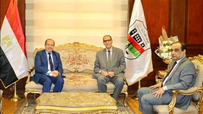 رئيس النيابة الإدارية يستقبل مساعد وزير العدل لتهئنته بتوليه منصبه الجديد